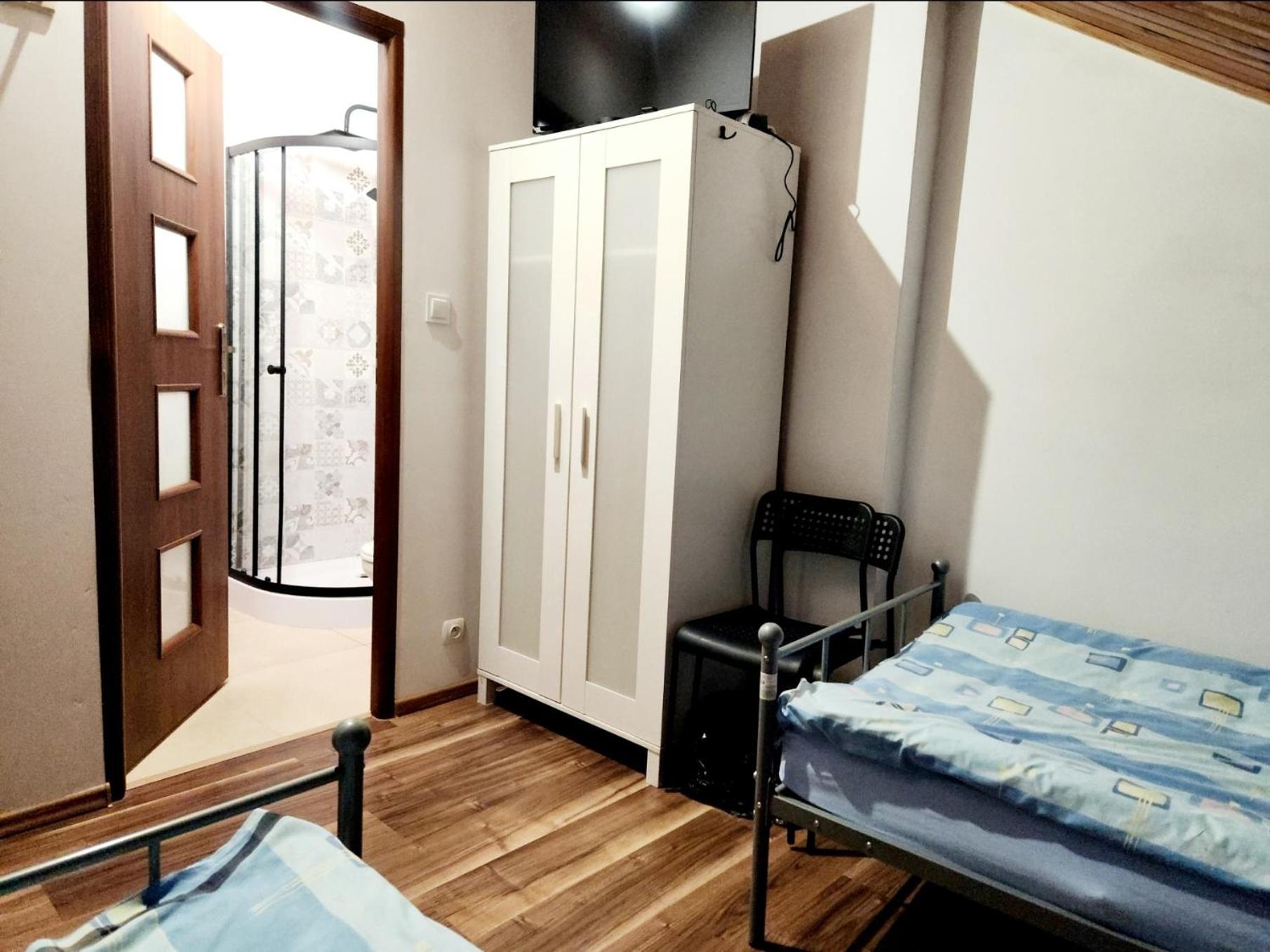 바르샤바 Pod Czapla 호스텔 외부 사진